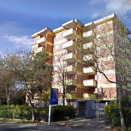 Rimini Sun Village Apartments Exteriör bild